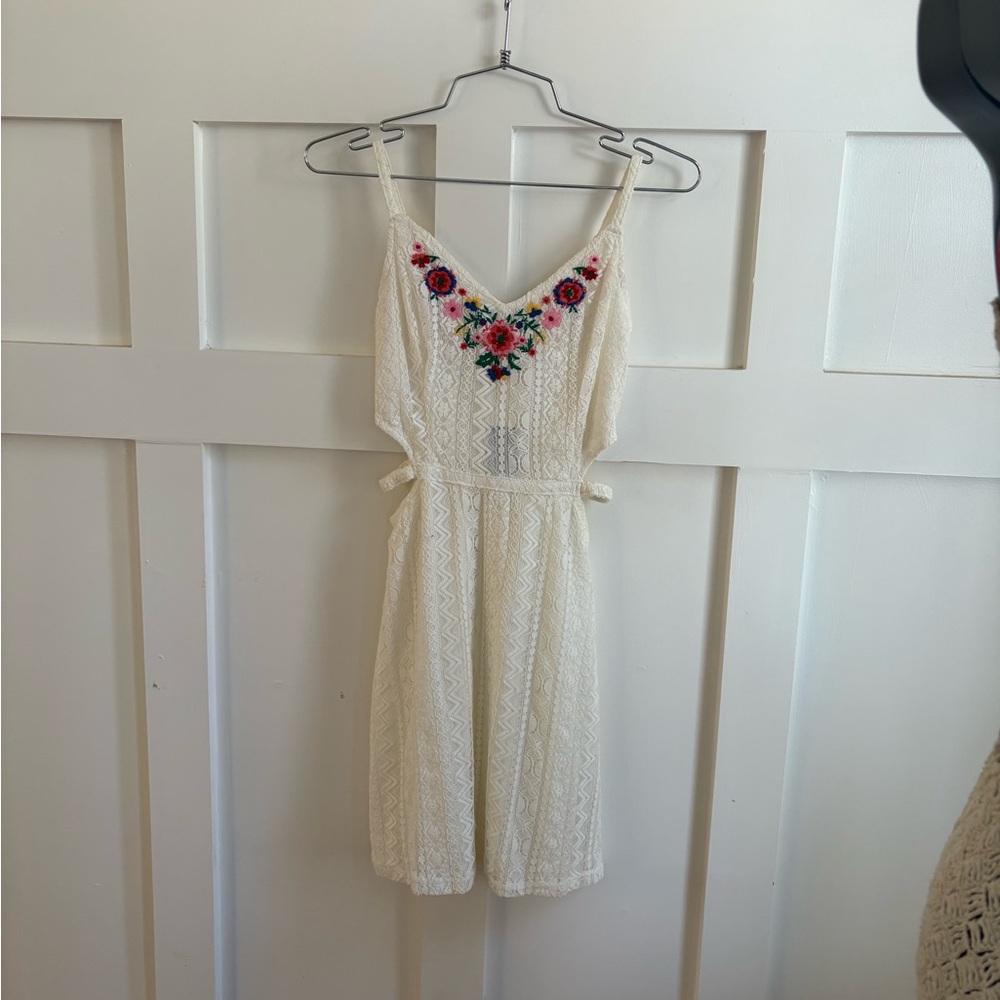Hollister Cream Mini Dress with Multicolor Floral Embroidery XS